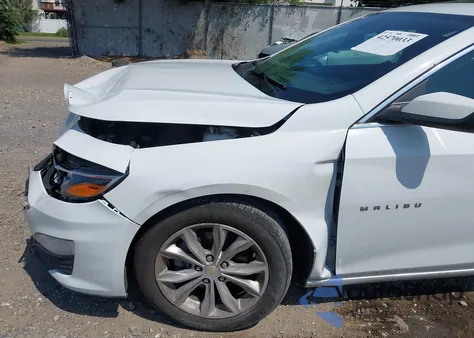 2022 Chevrolet Malibu Fwd Lt из США, поврежденный, VIN 1G1ZD5ST1NF193515